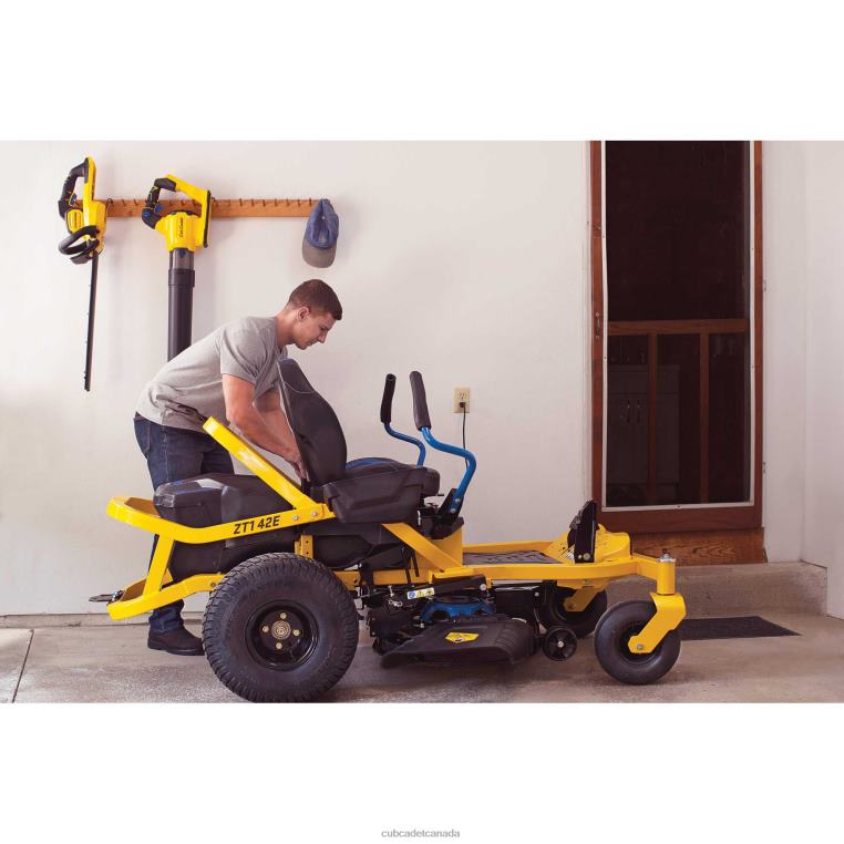 Equipment N4X8R10 Cub Cadet ZT1 42E